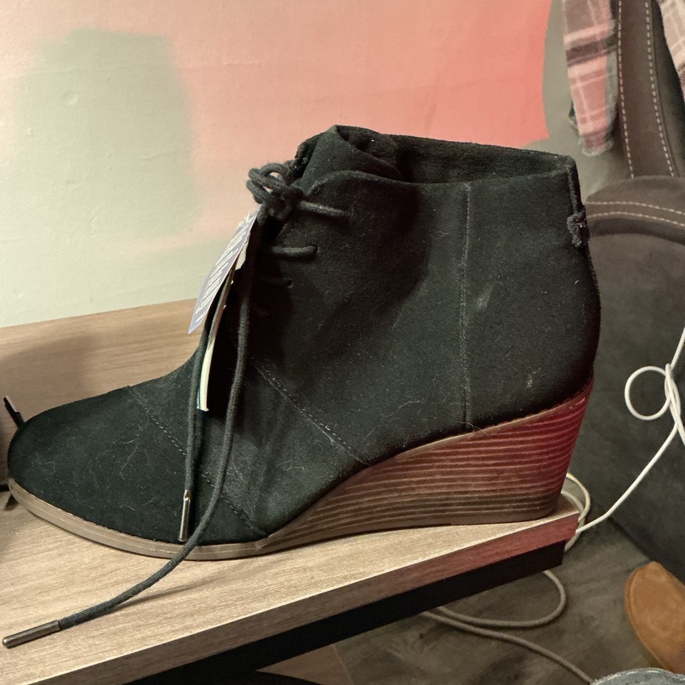 Toms Dark Gray Lace-Up Shoes - Picture 2 of 5